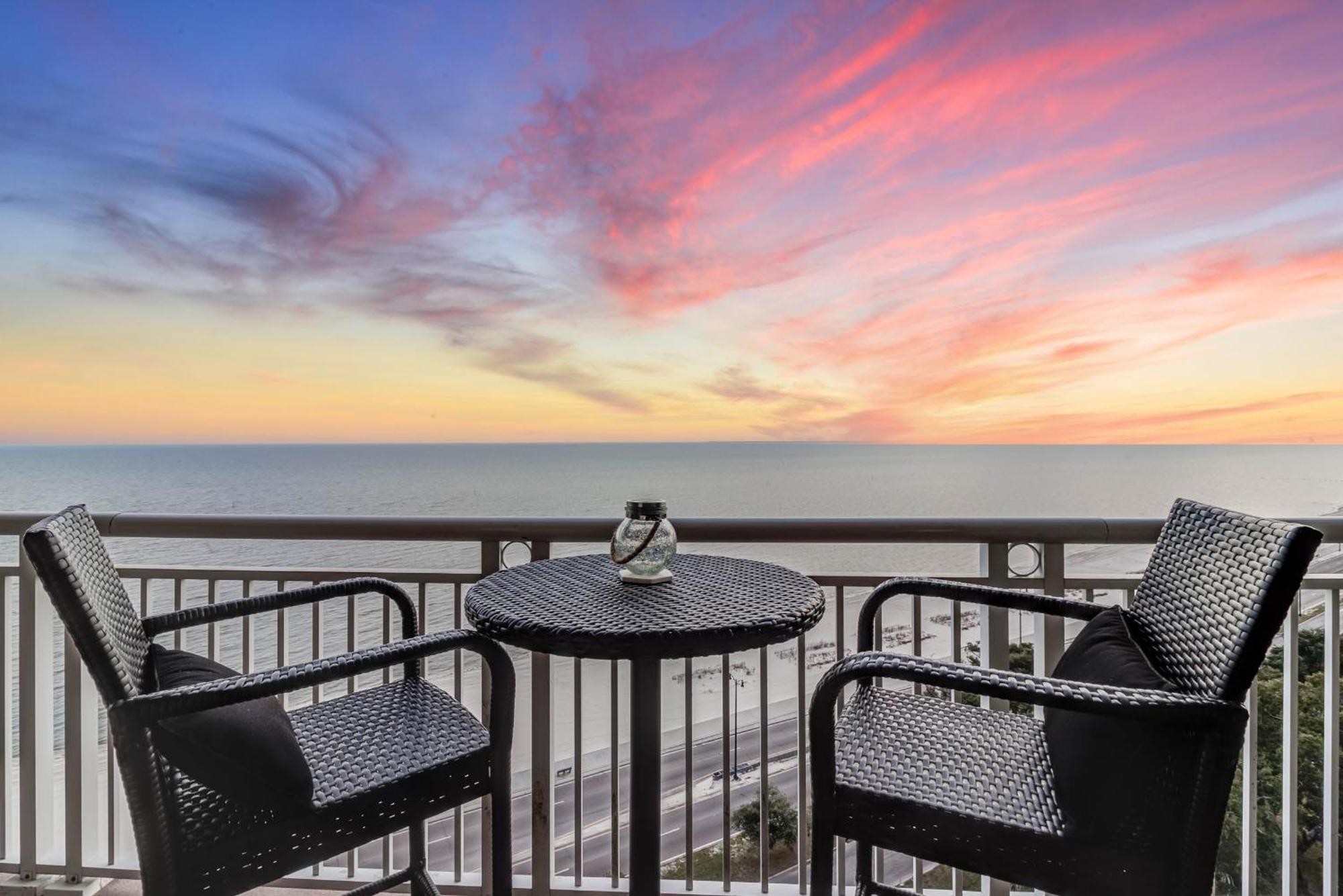 Gorgeous Oceanview 3Br Luxury Condo - Latitude 걸프포트 외부 사진