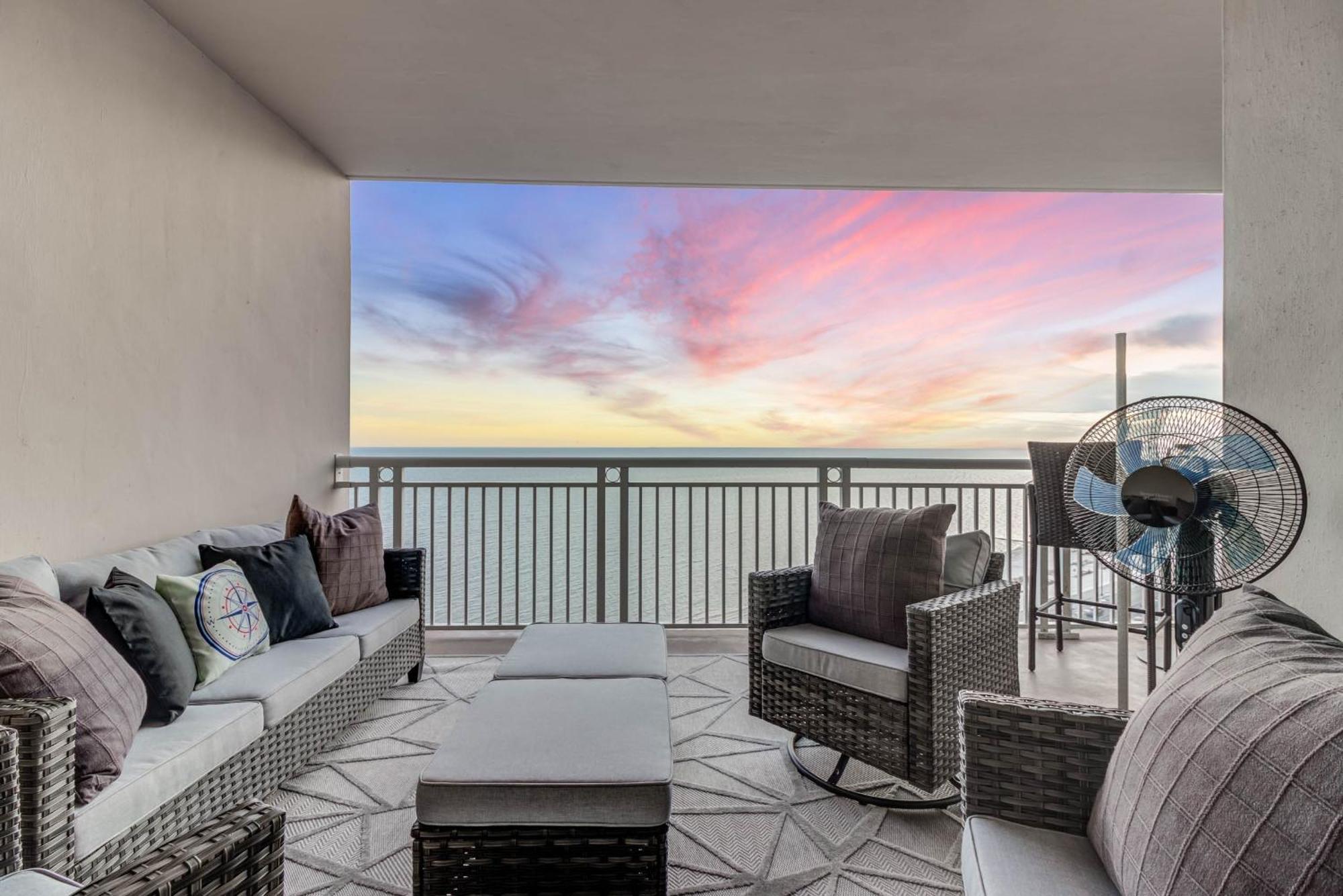 Gorgeous Oceanview 3Br Luxury Condo - Latitude 걸프포트 외부 사진